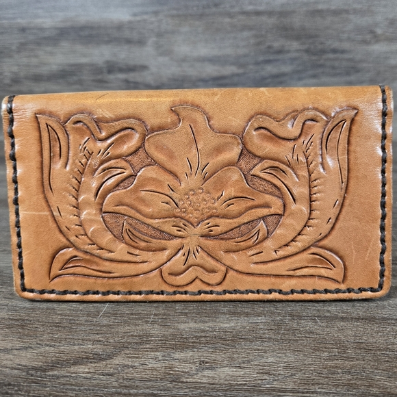 Vintage Hand Tooled Wallet  Embossed Leather Western Bifold Checkbook Brown - Picture 1 of 8